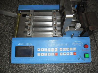 供應(yīng)二手智能電腦裁線機——深圳裁線機價格全解析